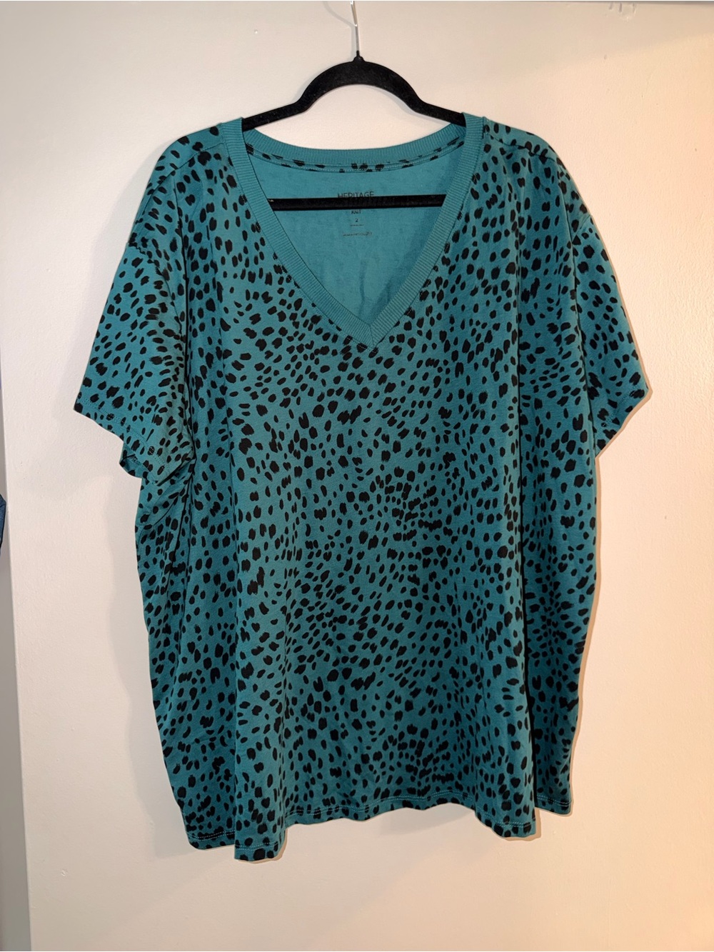 torrid Teal V-Neck Short Sleeve Top with Black Animal Print